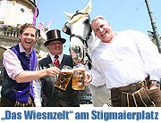 "Das Wiesnzelt" am Stiglmaierplatz – von den Machern der „Nacht der Tracht“. Wies'n Light im Löwenbräukeller am Stiglmaierplatz auch 2009 vom 19.09.-03.10.2009 (Foto. Martin Schmitz)